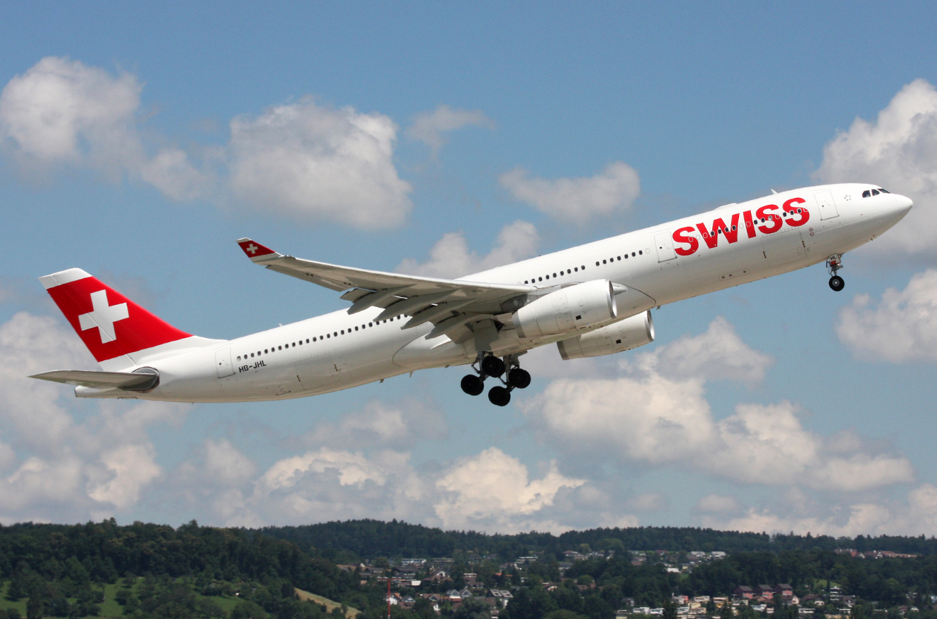 SWISS-vlucht naar Boston moet uitwijken door oververhitte powerbank